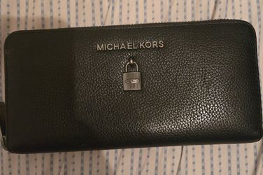 MK large size wallet