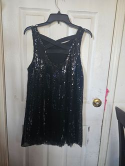 Vestido negro con lentejuelas