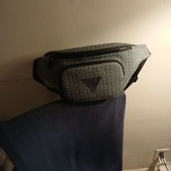 Guess Gray Belt Bag Leather 