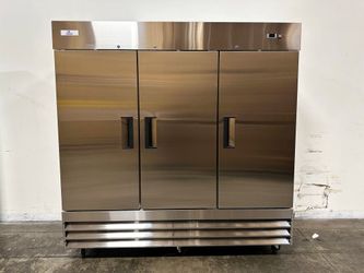 NSF Reach In Three door refrigerator CFD-3RR