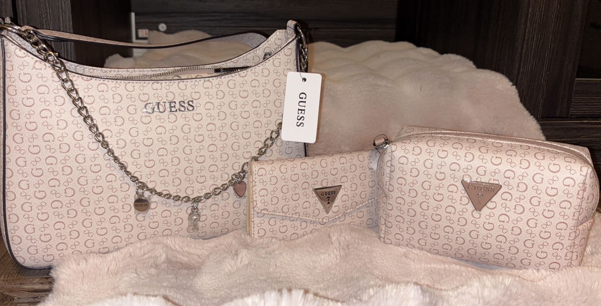 Guess Set