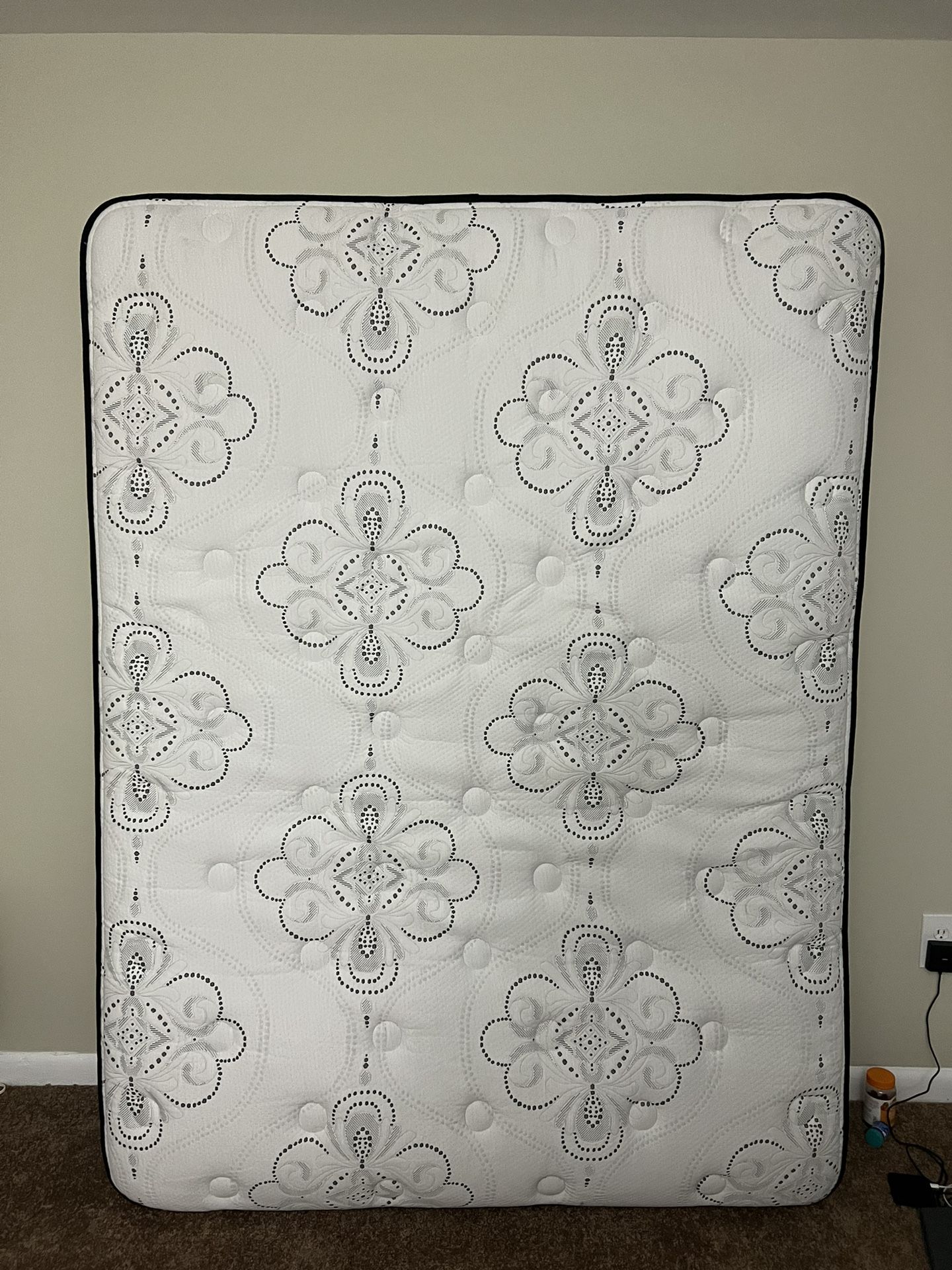 Queen Size Spring Mattress