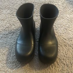 Bottega Rain Boots