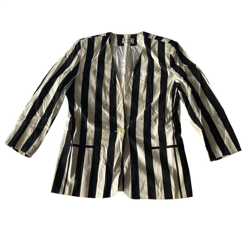 ALFRED DUNNER Womens Size 12 Black and Off White Striped Jacket. Perfect for BEETLEJUICE! Good pre-owned condition. There are some signs of wear and