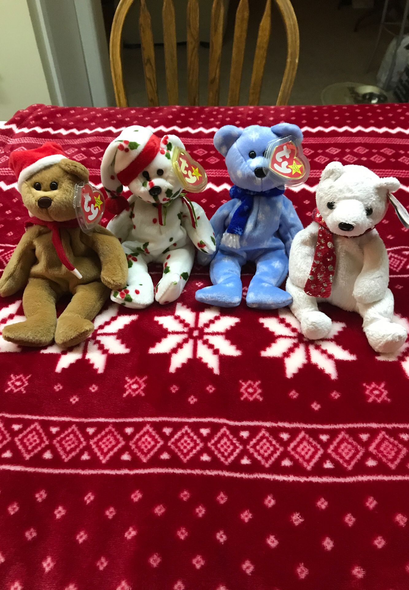 Ty beanie baby set of 4 Holiday Teddy’s 1997,1998,1999,2000 Mint Condition
