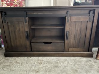 Entertainment Center