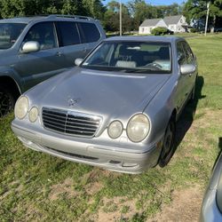 2002 Mercedes Benz E430 4 Matic 