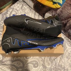 Soccer Cleats (Zoom Superfly 9)