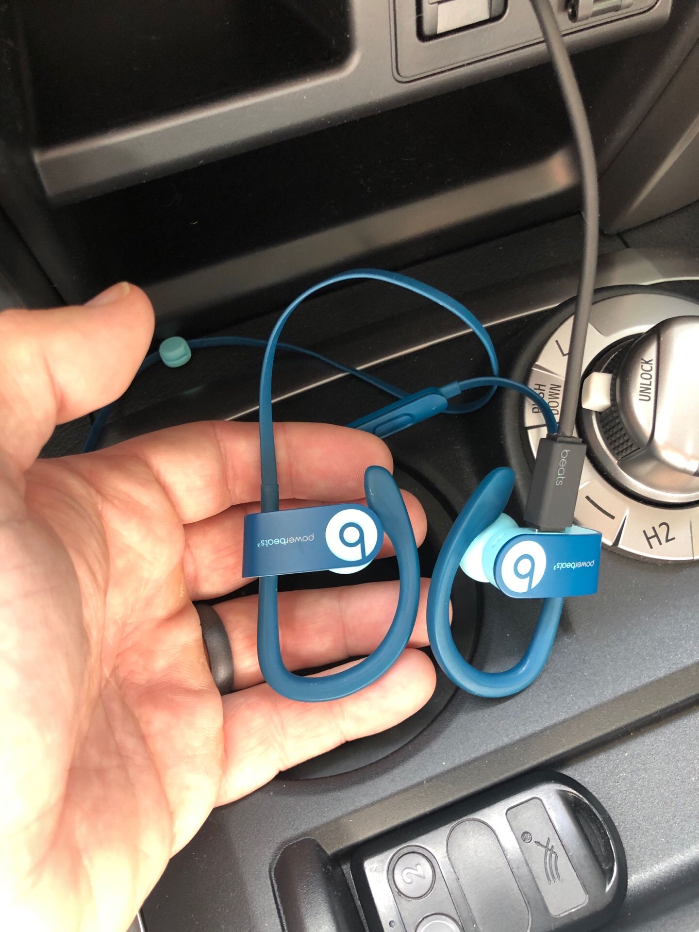 Powerbeats 3