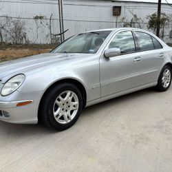 2006 Mercedes E350 