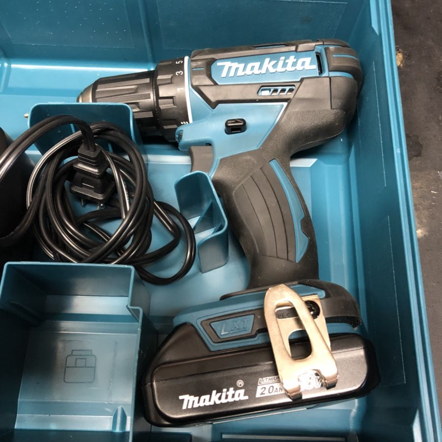 New Makita XFD10 18V Lithium-ion Compact Cordless 1/2" Driver-Drill Kit