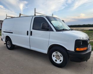 Ven Gmc Savanna Van