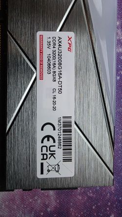 8GB DDR4 3200 Memory Sticks