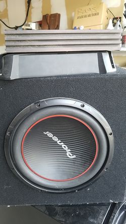 12"Pioneer sub and 820 watt amp 