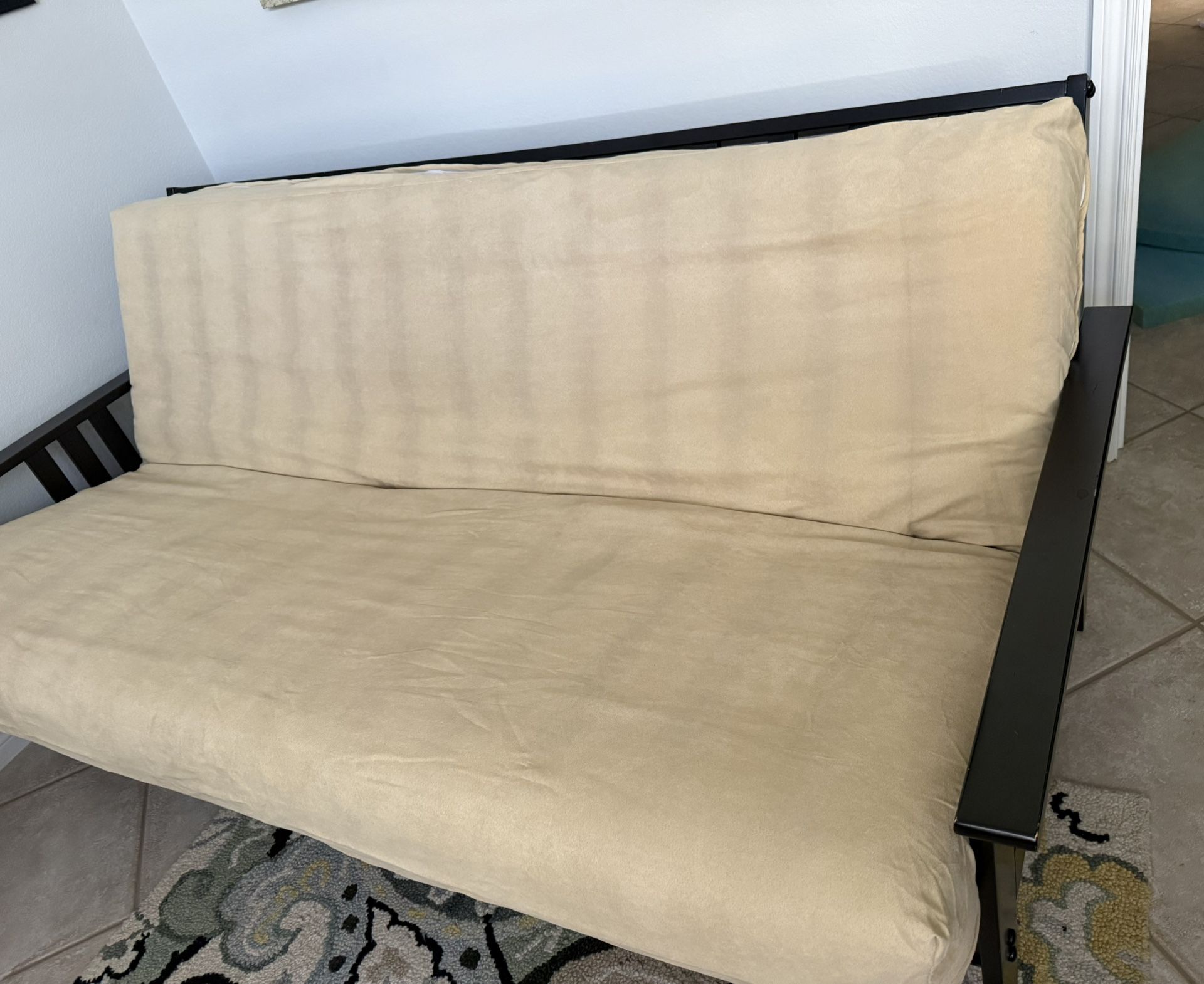 Full Size Futon With Black Frame