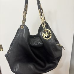 Michael Kors Black Leather Hobo Bag – Gold Hardware – Large – Authentic