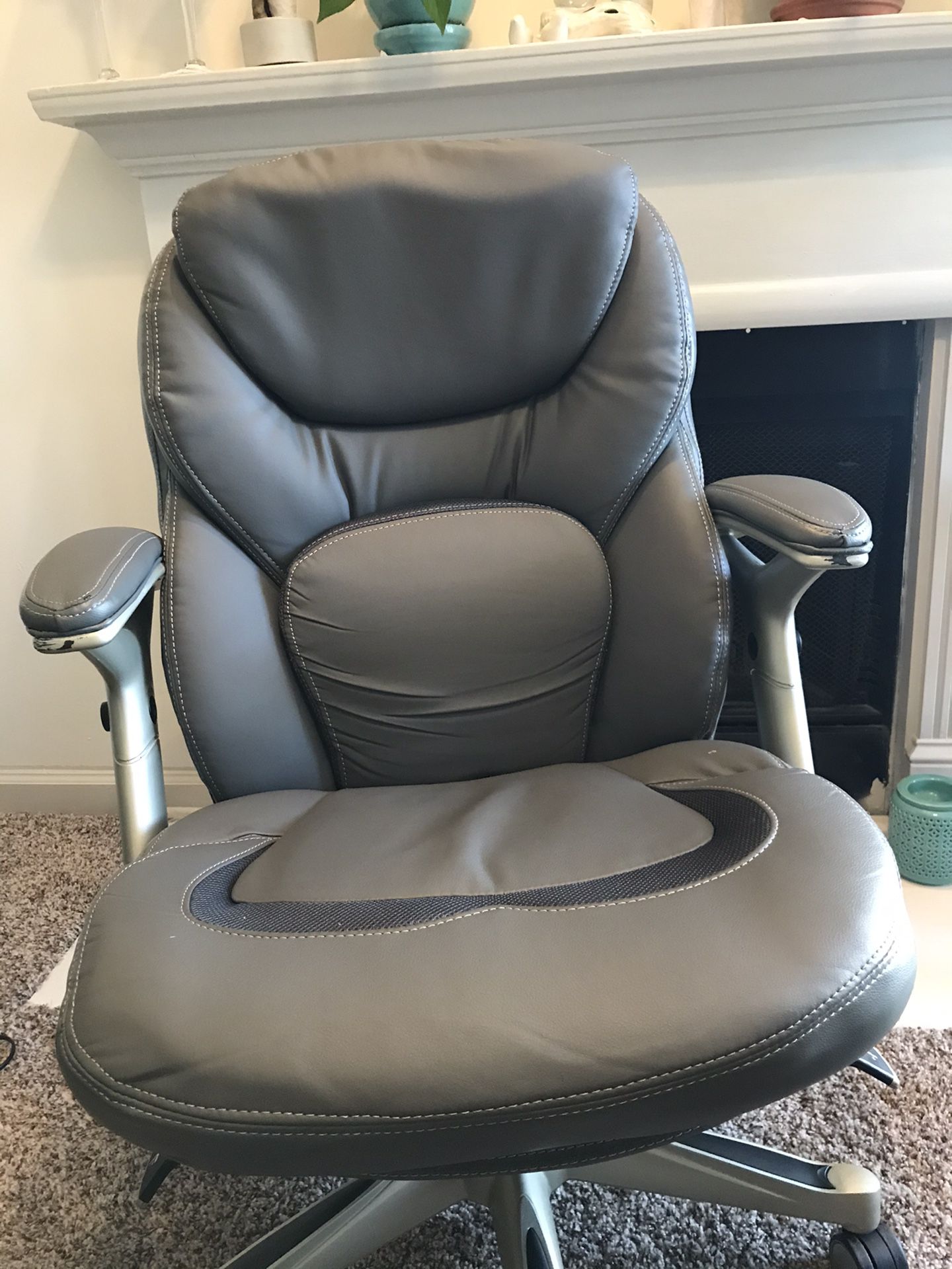 Executive Office Chair, Back In Motion Ergonomic Design