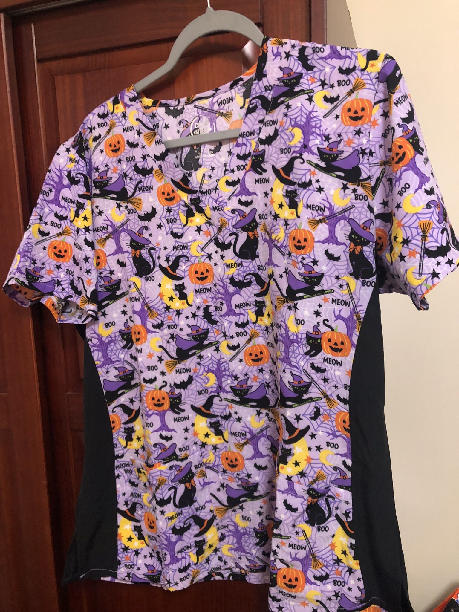 XL Womans Halloween Scrub Top