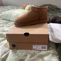 W Classic Ultra Mini Ugg 