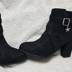 Black High Heel Ankle Boots Size 7 1/2