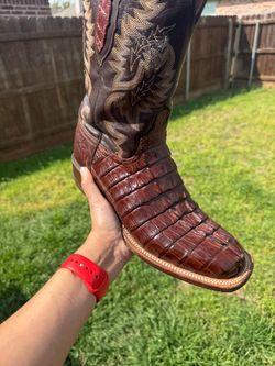 Lucchese Caiman Boots