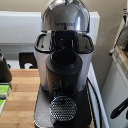 Nespresso Vertuo Coffee & Espresso