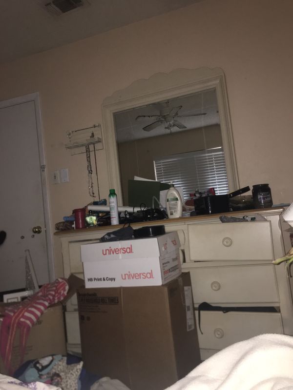 Used Dresser With Mirror Attached Matching Nightstand Too 75 For In Arlington Tx Offerup