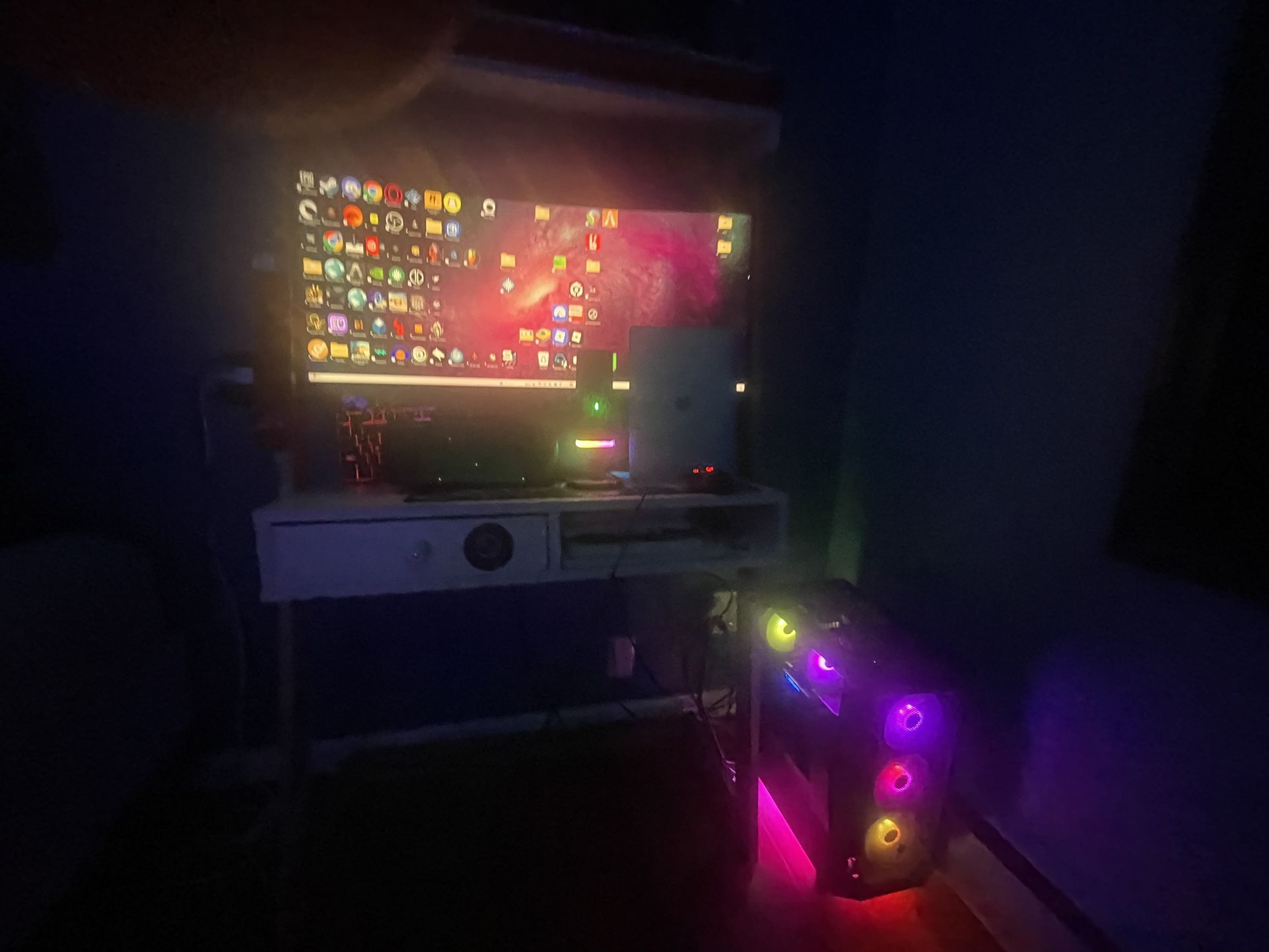(Price Negotiable) Powerful VR Ready Gaming PC, Microphone, MacBook, OLED Steamdeck, Widescreen Gaming Monitor (SOLD SEPARATE AS WELL PM FOR INFO.)