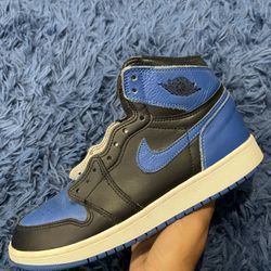 Jordan 1 Royal Size 7y