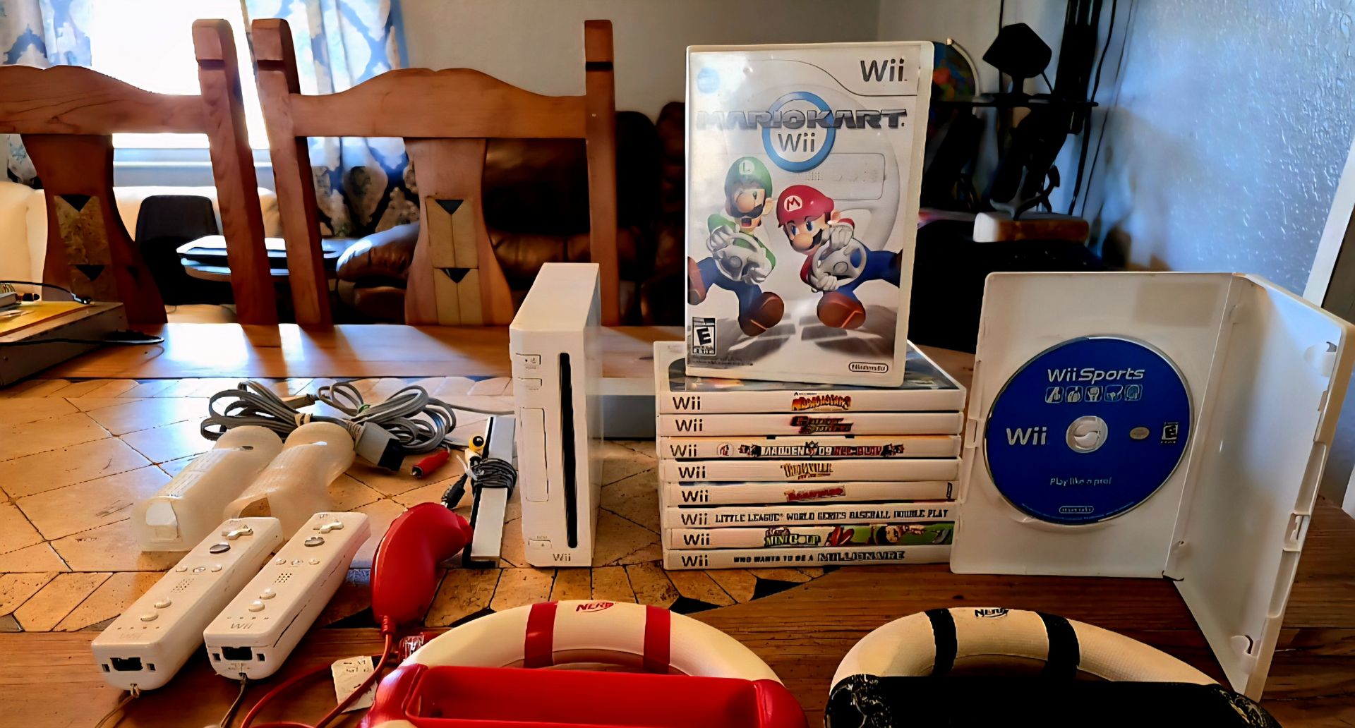 Wii Mario Kart, Wii Sports Bundle. Console, Controllers, 10 games, Racing Wheels, Loaded