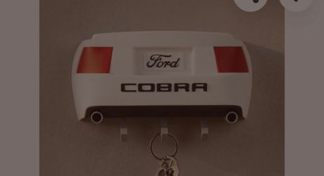 Custom car key hangers