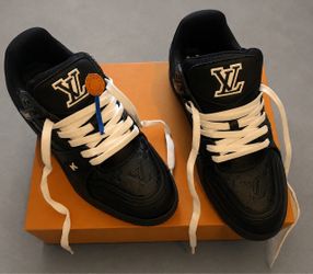 New Louis Vuitton Black & White Shoe