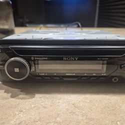 Sony single DIN CD player