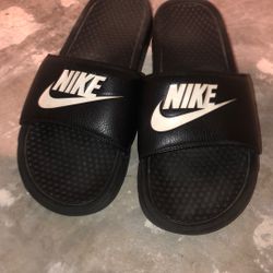 Nike Flip flops 