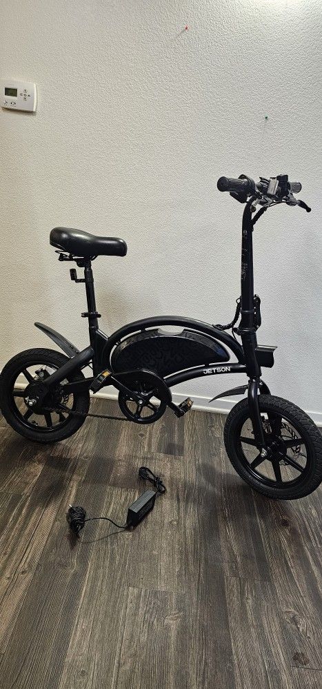 Jetson Folding Electric Bike , Excellent Condition