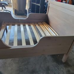 Kids Twin Bed With Mattress