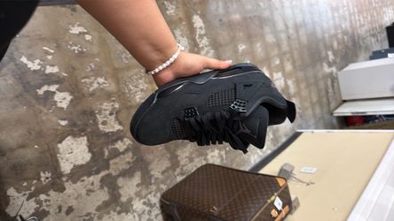 All black Jordans size 9
