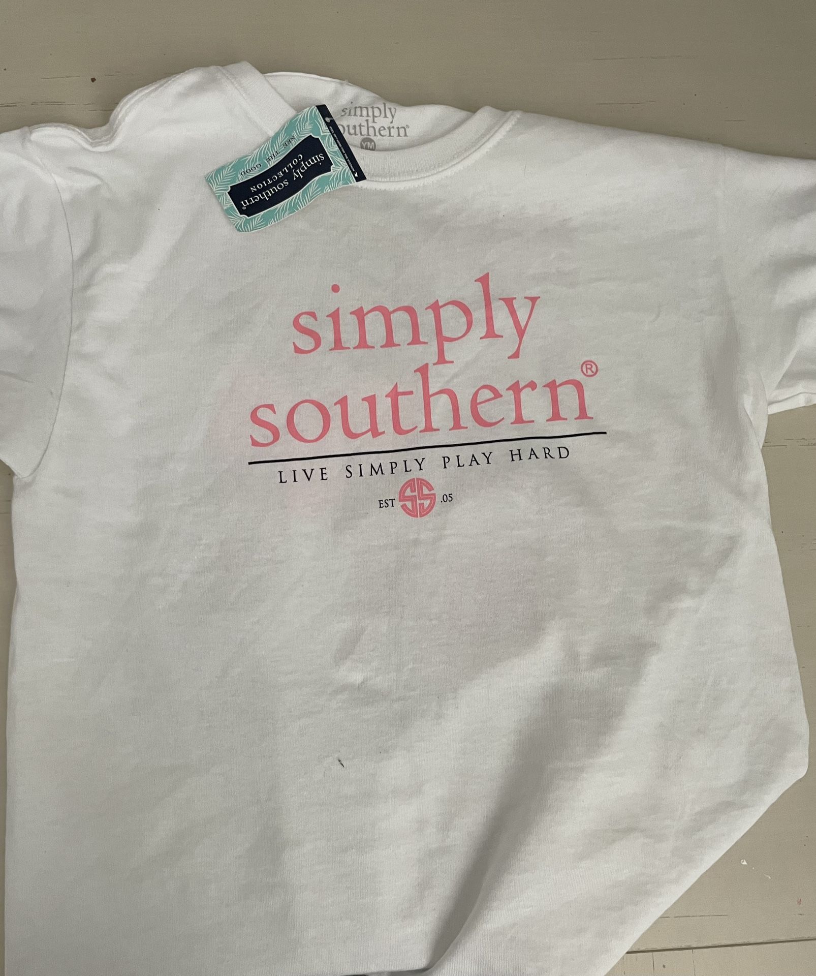 Youth Medium Simply Southern Shirt - Never Worn