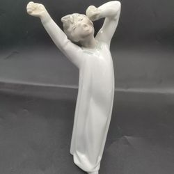Lladro Porcelain Figurine “Yawning Boy”