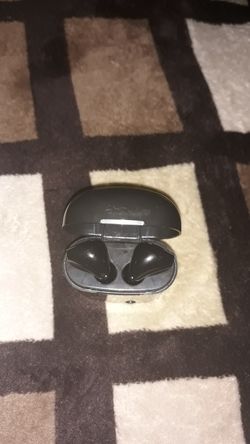 Bluetooth blk pods