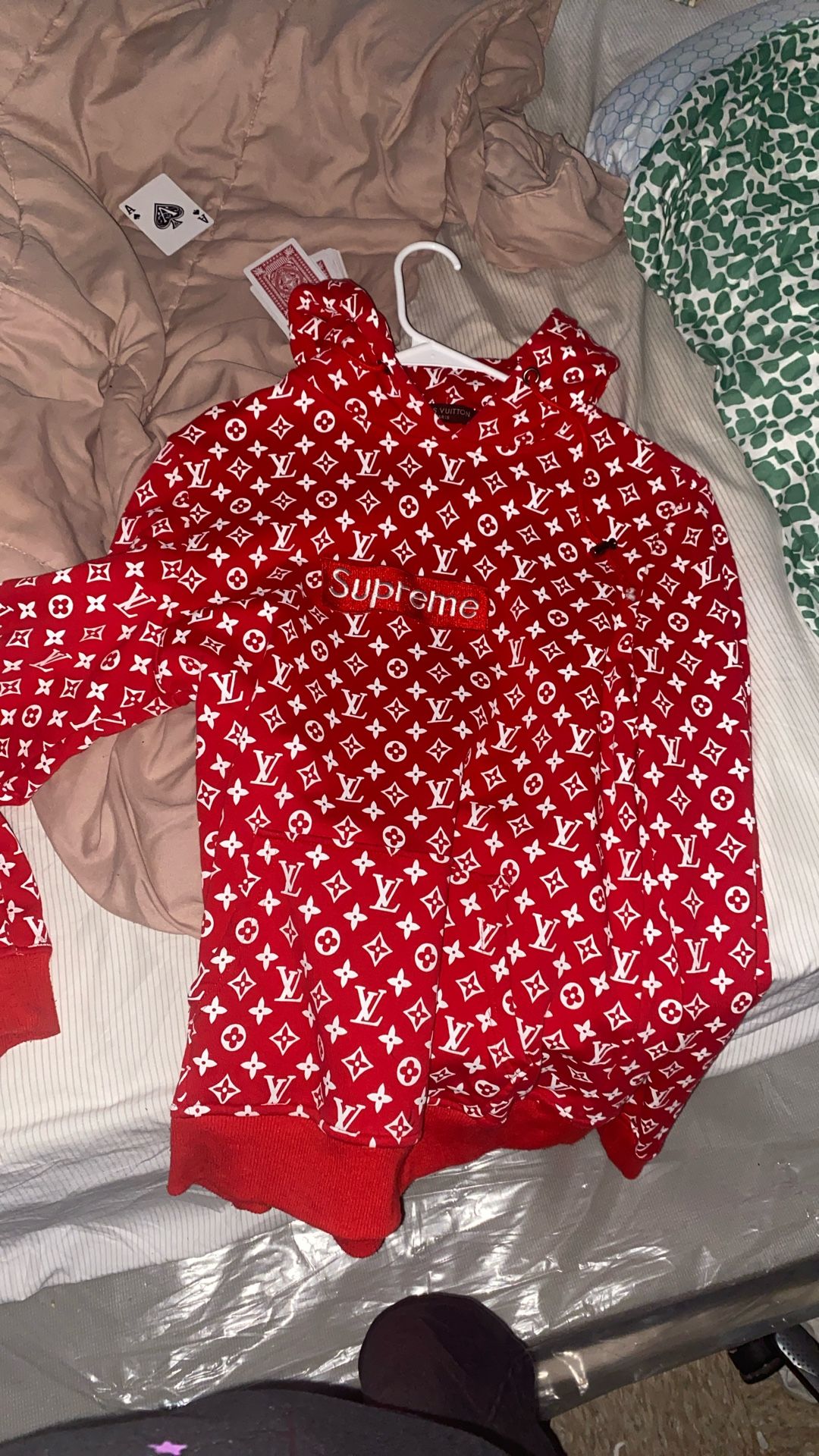 supreme hoodie rare!