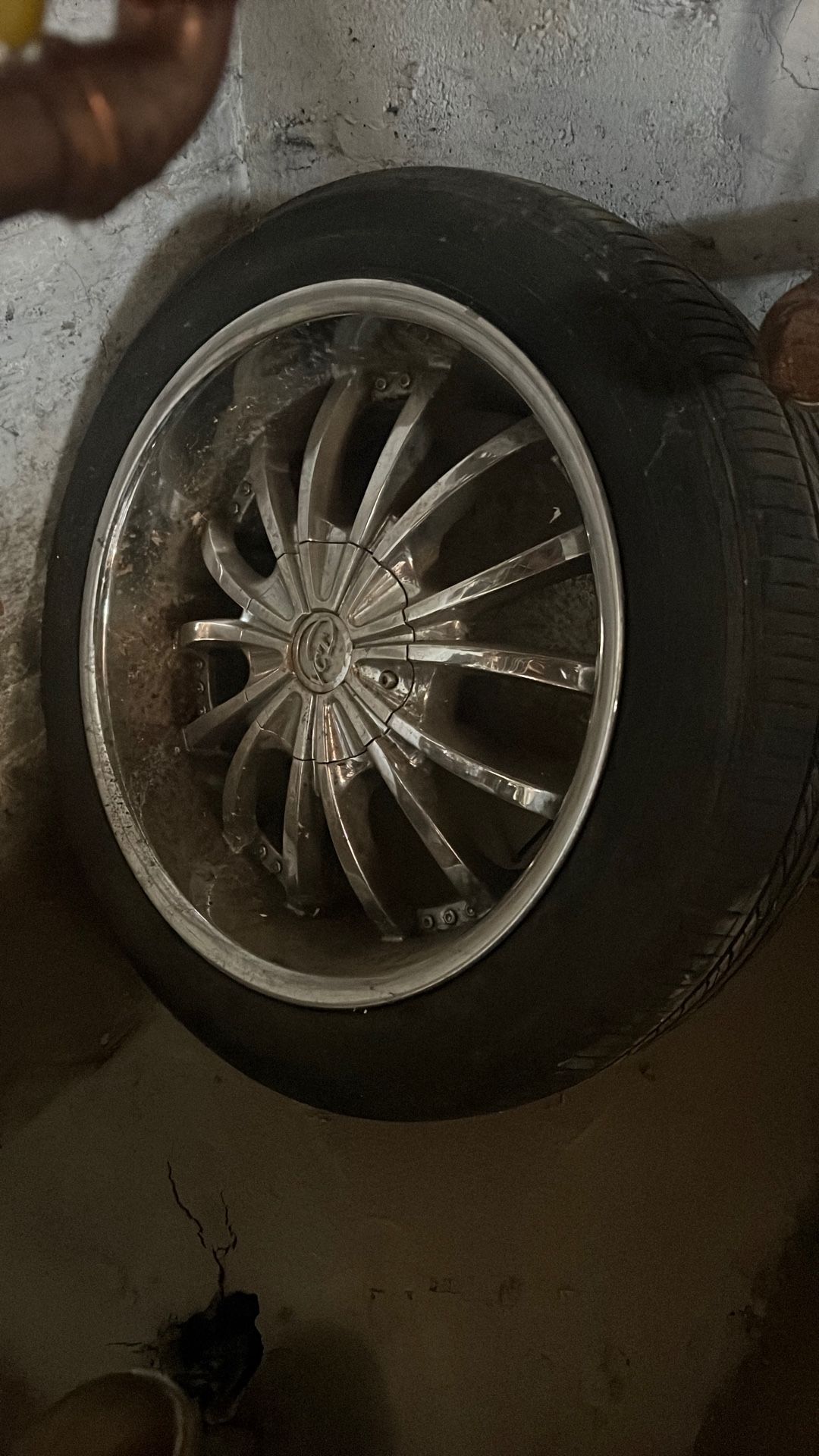 4 Wheel With 6 Roles