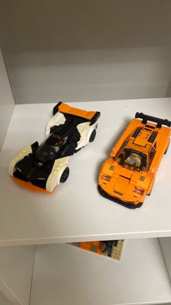 McLaren Solus GT and the McLaren F1 LM from the LEGO Speed Champions double pack (Set 76918).