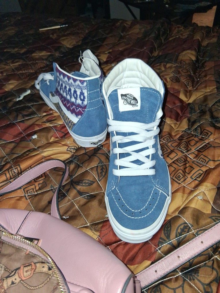 Bramd NEW Van's Shoes