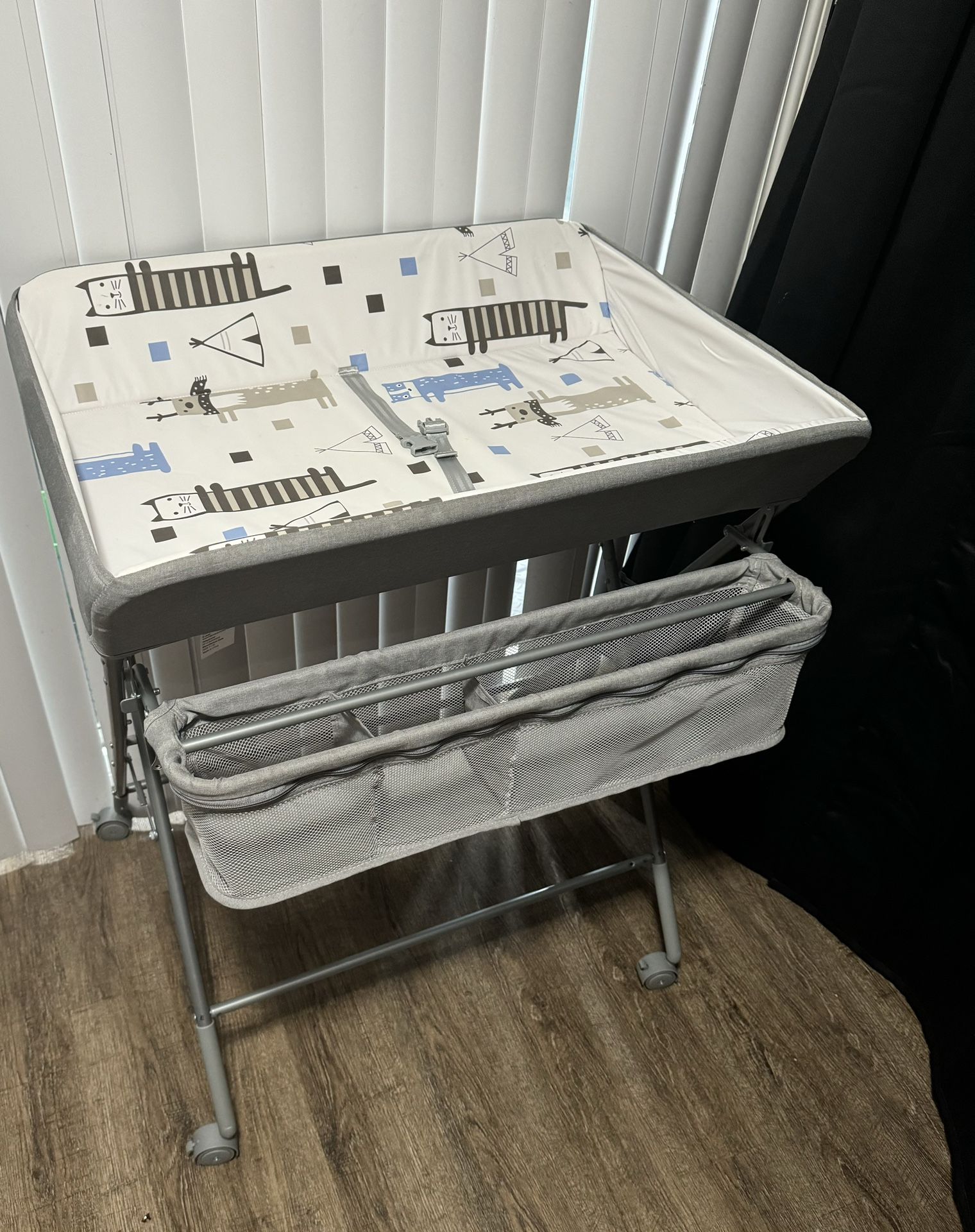 Baby Changing Table With Wheels
