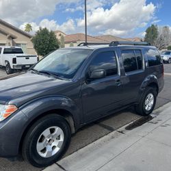 2012 Nissan Pathfinder