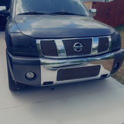Nissan , Titan V8 2007