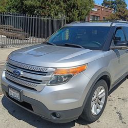 2012 Ford Explorer