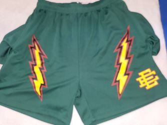 Eric Emmanuel Shorts Size Med 