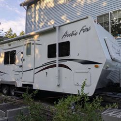 2007 Northwood Arctic Fox 4 Season Travel Trailer